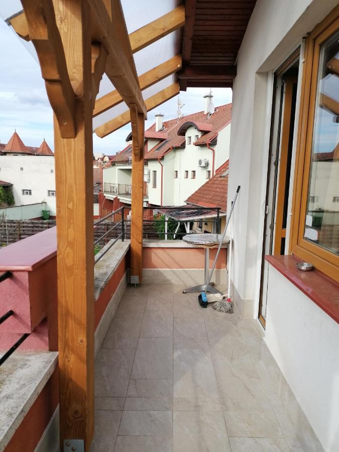 Betty-Major Apartman Hajdúszoboszló Екстериор снимка