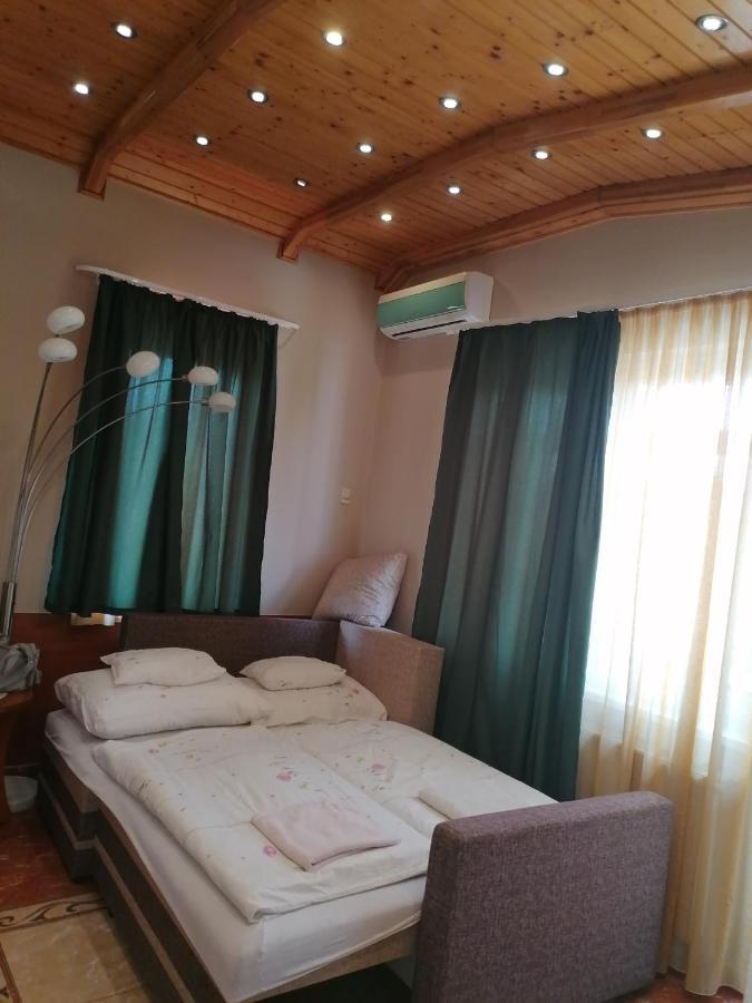Betty-Major Apartman Hajdúszoboszló Екстериор снимка